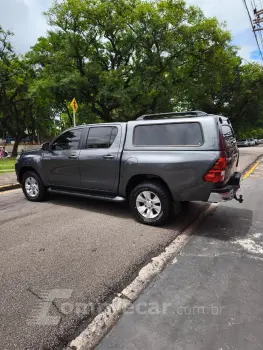 Hilux Caminhonete 2.7 16V 4P SRV FLEX 4X4  CABINE DUPLA AUTO