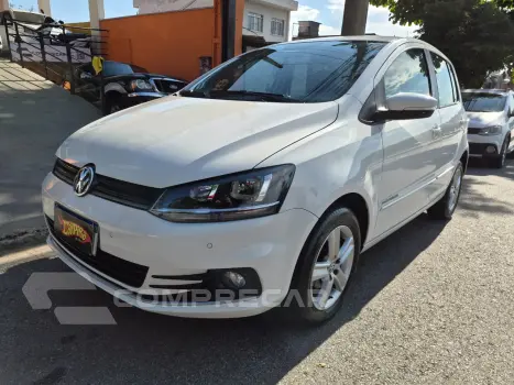 Volkswagen FOX 1.6 MI Comfortline 8V 4 portas