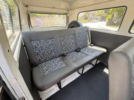 KOMBI 1.4 MI STD Lotação 8V