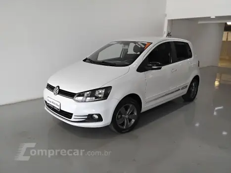 Volkswagen FOX 1.6 MSI TOTAL FLEX CONNECT 4P MANUAL 4 portas