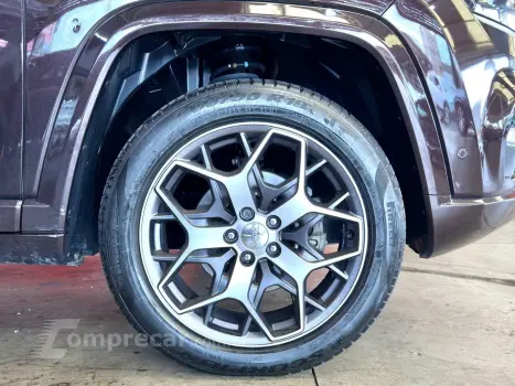 COMMANDER 2.0 TD380 TURBO DIESEL OVERLAND AT9