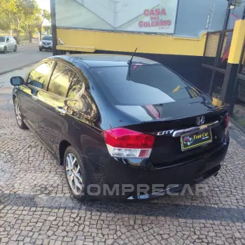 CITY Sedan EX 1.5 Flex 16V 4p Aut.