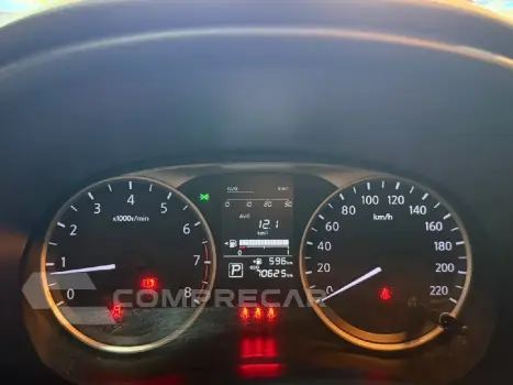 KICKS Sense 1.6 16V Flex Aut.