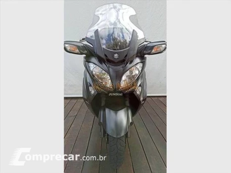 SUZUKI BURGMAN 650 EXECUTIVE