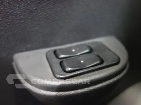 CELTA - 1.0 MPFI LT 8V 4P MANUAL