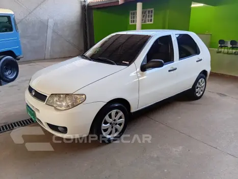 Fiat Palio ELX 1.4 4 portas