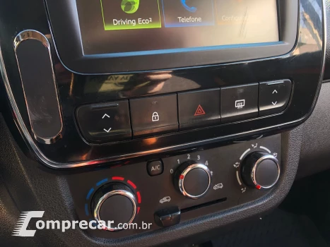 Kwid 1.0 12V Sce Flex Outsider Manual