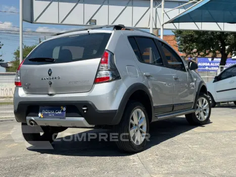 SANDERO STEPWAY Hi-Flex 1.6 16V 5p