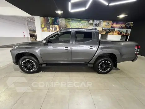 L200 TRITON 2.4 16V Turbo Sport HPE CD 4X4