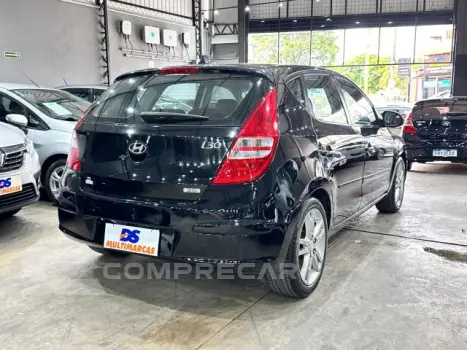 I30 - 2.0 MPI 16V 4P MANUAL