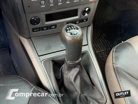 VECTRA 2.0 SFI GT-X HATCH 8V FLEX 4P MANUAL