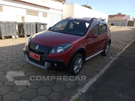 Renault SANDERO 1.6 Stepway 8V 4 portas