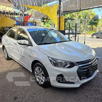 ONIX SEDAN Plus LT 1.0 12V Flex 4p Mec.