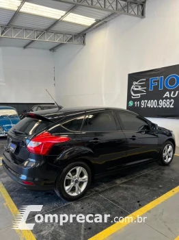FORD FOCUS 1.6 SE PLUS 16V