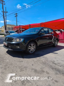 Volkswagen Jetta 1.4 16V 4P TSI CONFORTLINE AUTOMÁTICO 4 portas