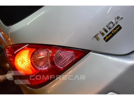 TIIDA 1.8 SL 16V FLEX 4P MANUAL