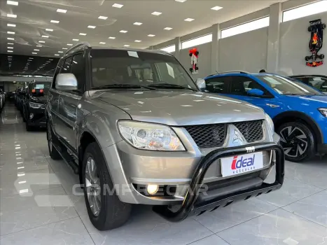 PAJERO TR4 2.0 4X2 16V 140CV FLEX 4P AUTOMÁTICO