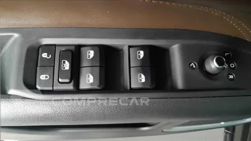 COMMANDER 1.3 T270 TURBO FLEX OVERLAND AT6