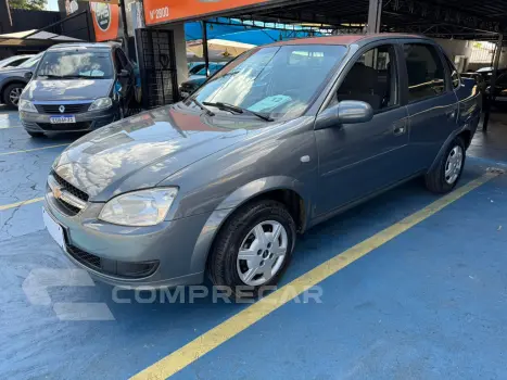 CHEVROLET Classic 4 portas