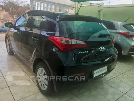 HB20 - 1.0 COMFORT PLUS 12V 4P MANUAL