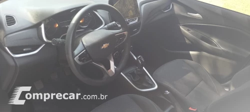 Onix LT Turbo