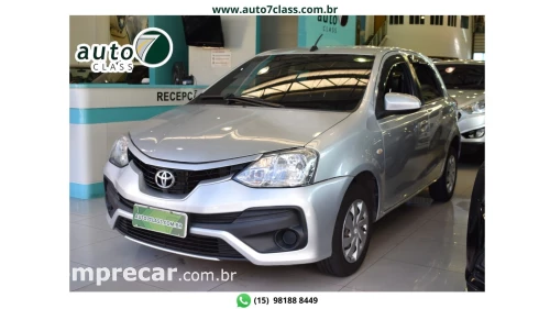 Toyota ETIOS HATCH - 1.5 XS 16V 4P MANUAL 4 portas