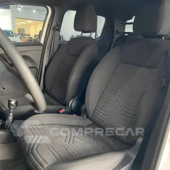 Strada Freedom 1.3 Flex 8V CD