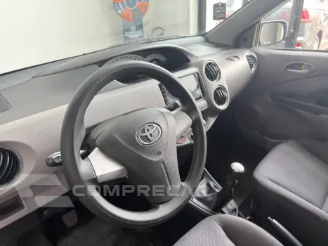 ETIOS 1.5 XLS Sedan 16V