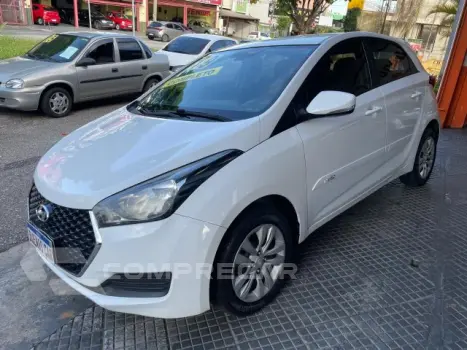 Hyundai HB20 - 1.0 COMFORT PLUS 12V 4P MANUAL 4 portas