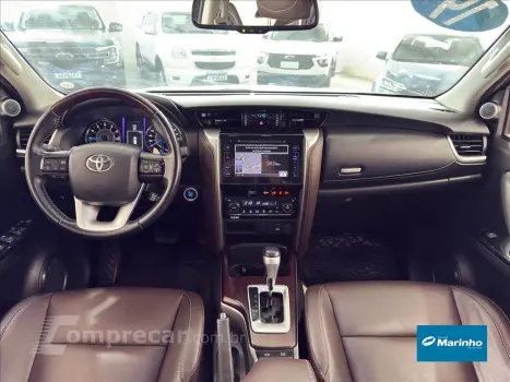 HILUX SW4 2.7 SRV 7 LUGARES 4X2 16V FLEX 4P AUTOM