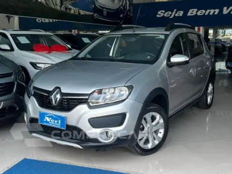 Renault SANDERO STEPWAY Dynamiq. Flex 1.6 16V 5p 4 portas