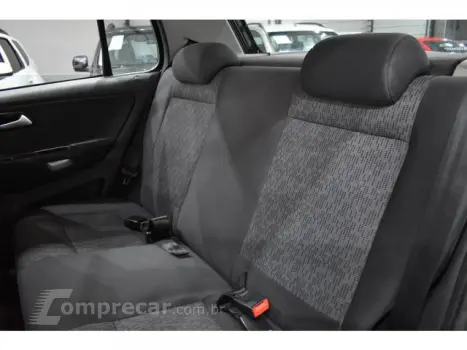 FOX - 1.0 MI 8V 4P MANUAL