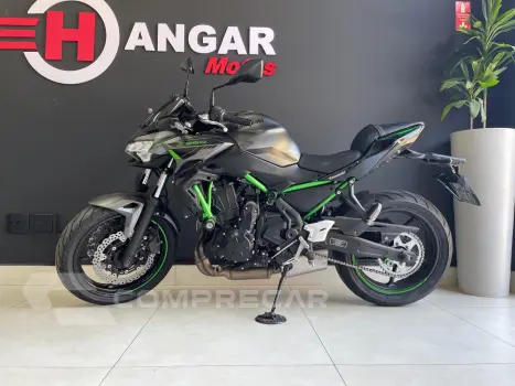 KAWASAKI Z650RS
