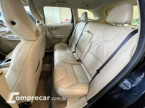 XC60 2.0 T5 Comfort FWD Turbo