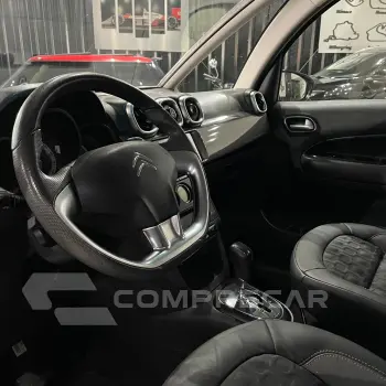 AIRCROSS 1.6 Shine 16V