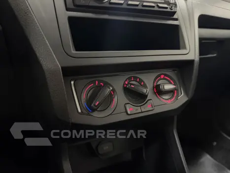 VOYAGE 1.0 12V MPI TOTALFLEX 4P MANUAL