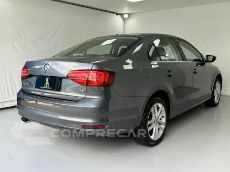 JETTA 2.0 TSI Highline 211cv