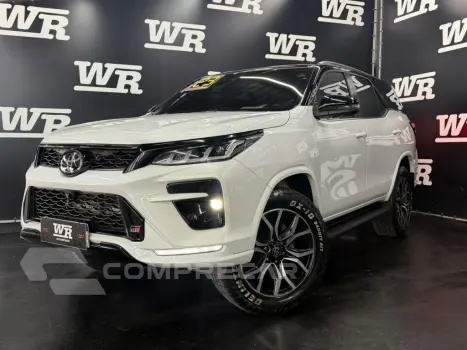 HILUX SW4 2.8 D-4d Turbo Gr-s 7L 4X4
