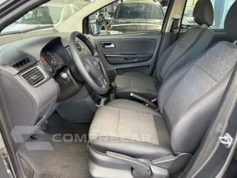 FOX - 1.0 MI 8V 4P MANUAL