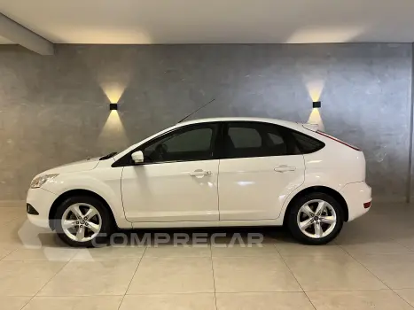 FOCUS 1.6 SE Plus 16V