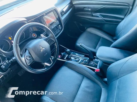 OUTLANDER 2.0 Comfort 16V