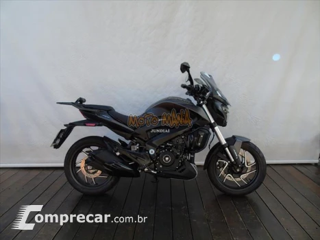 DOMINAR 400