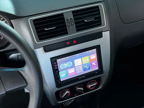 FOX 1.0 MI TRENDLINE 8V FLEX 4P MANUAL