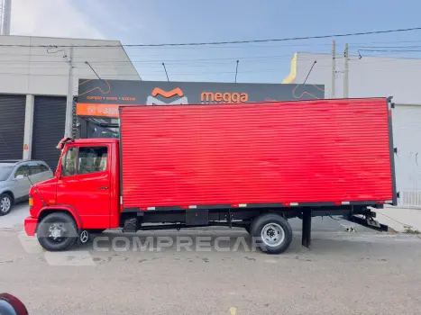 710 Modelo sem Versão