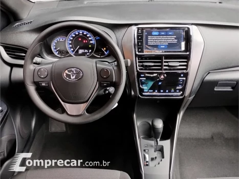 Toyota YARIS 1.5 16V FLEX XL MULTIDRIVE 4 portas