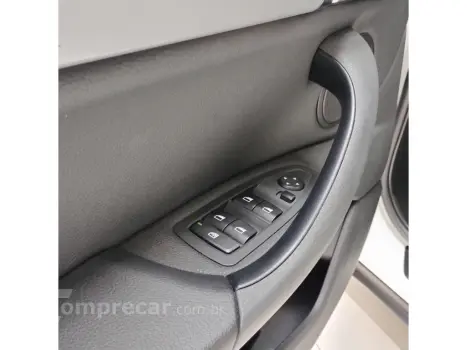 X1 2.0 16V TURBO ACTIVEFLEX SDRIVE20I 4P AUTOMÁTICO