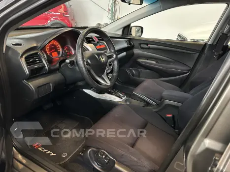 CITY 1.5 LX Sedan 16V