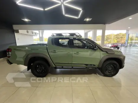 L200 TRITON 2.4 16V Turbo Savana GLS CD 4X4