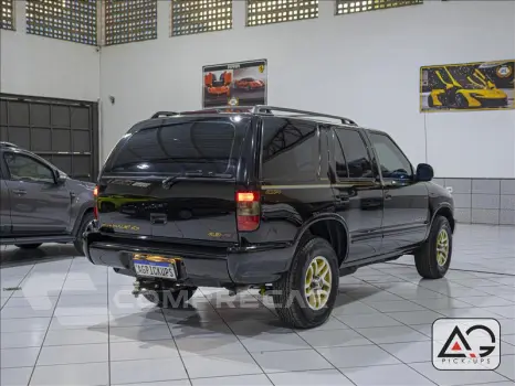 BLAZER 4.3 SFI DLX Executive 4X4 V6 12V
