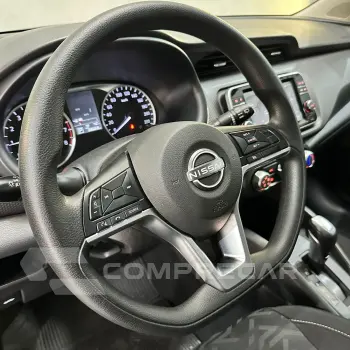 KICKS Active 1.6 16V Flex Aut.